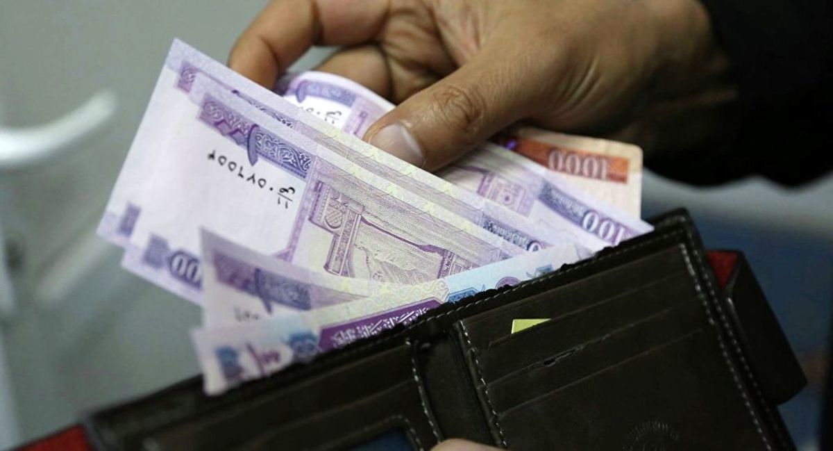 افزایش حقوق کارمندان و حقوق بازنشستگان در دستور کار دولت