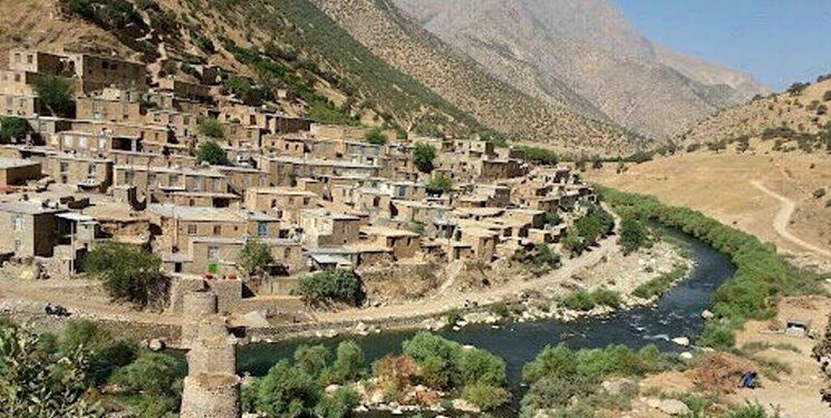 این روستا در مرکز ایران از دوره قاجار تاکنون دستنخورده باقی مانده است!