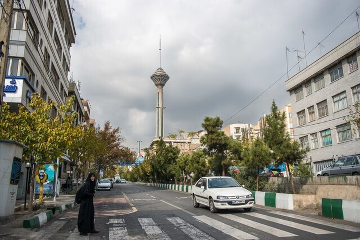 کاهش دمای هوای تهران  پیش‌بینی رگبار و رعد و برق