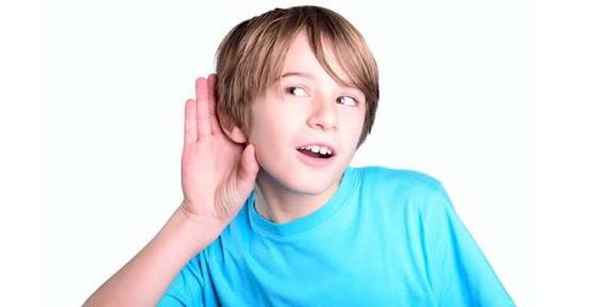 آسیبی که استفاده از یک هدفون به شنوایی می‌زند