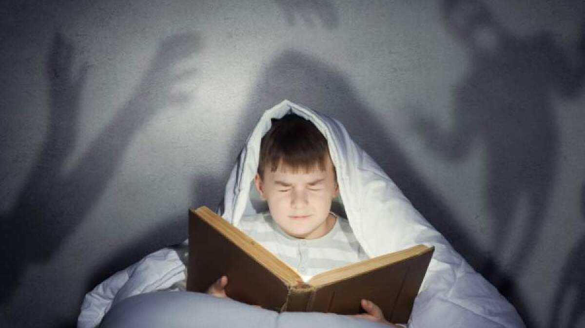 ترس از تاریکی چیست و شیوه مناسب درمان آن کدامست ؟